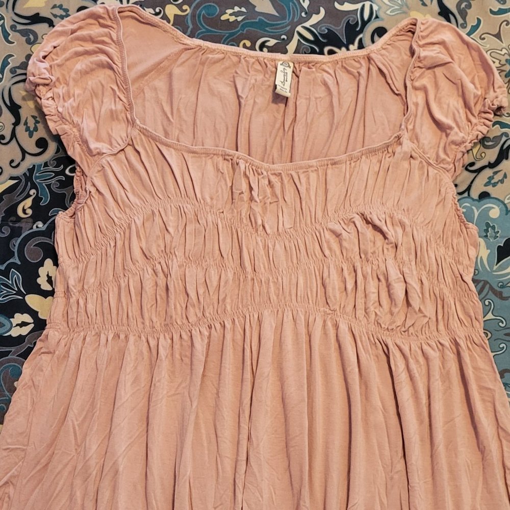 Like NEW! Women's Short Sleeved American Rag Cie Blouse (Size 3X)